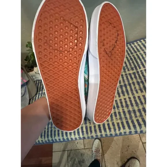 NWOB RAAD Pineapple Express Custom Printed Slip Ons - Picture 5 of 7